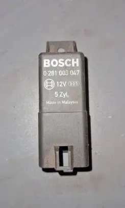 Volvo XC60 Glow plug pre-heat relay 30785663 101115