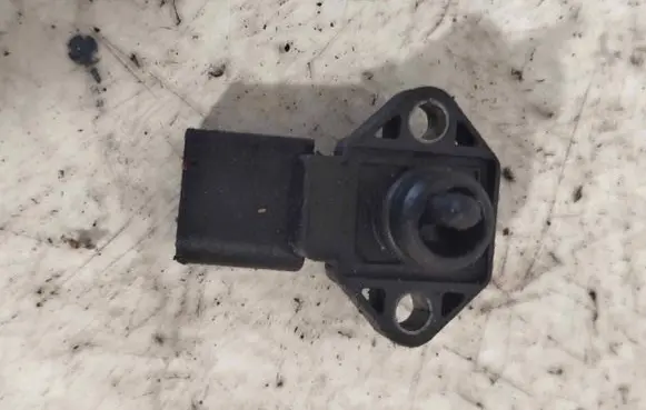 Volkswagen Golf IV Air pressure sensor 038906051 0281002177