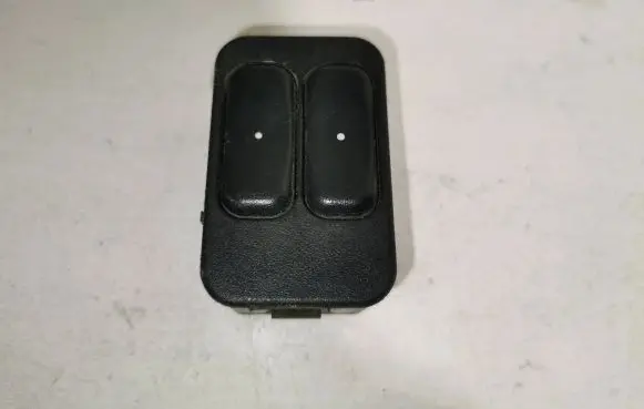 Opel Zafira A Electric window control switch 13363201 90561088 8260E30