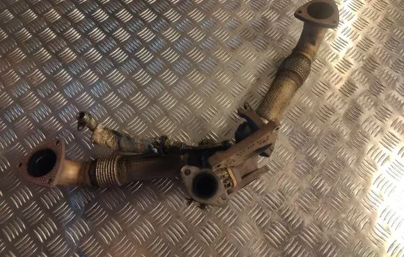 Audi A6 S6 C6 4F Exhaust manifold 059131799