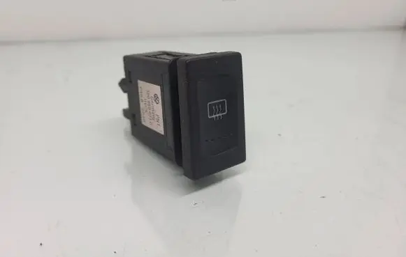 Volkswagen PASSAT B5 Windscreen/window heater switch 3B0959621C