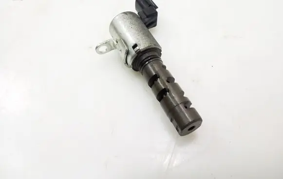 Lexus GS 300 350 430 450H Oil pressure sensor 1533031020