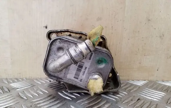 Engine oil radiator