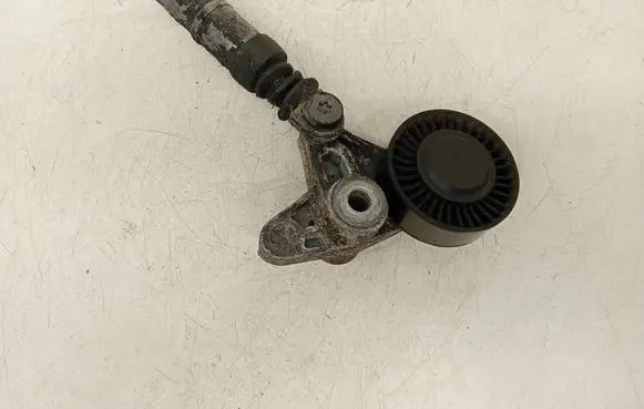 Audi A8 S8 D3 4E Generator/alternator belt tensioner