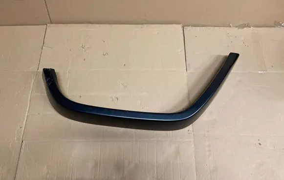 Mercedes-Benz G W463 2nd Gen Front arch trim A4638805403