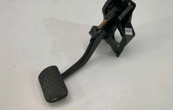 Mercedes-Benz S W221 Brake pedal A2212900301