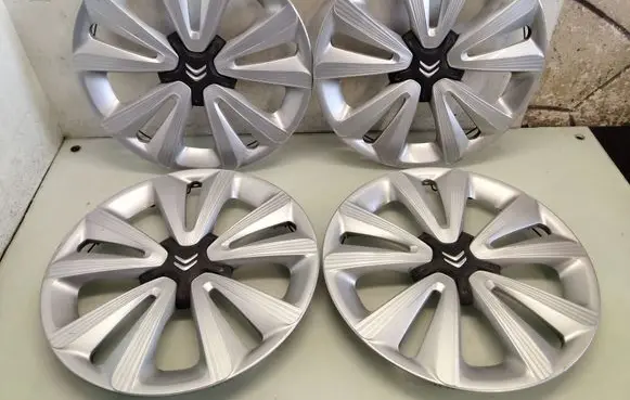 Citroen C4 I R16 wheel hub/cap/trim 
