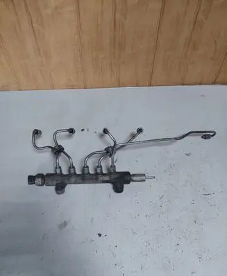 Toyota Avensis T250 Fuel main line pipe 89458