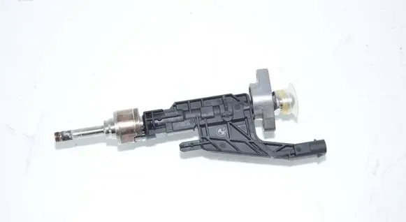 BMW 3 G20 G21 Fuel injector 8656548 13538656548
