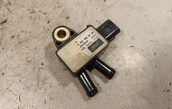 Mercedes-Benz E W213 Exhaust gas pressure sensor A6519050300