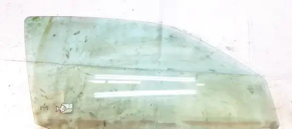 Volkswagen Polo III 6N 6N2 6NF Front door window glass four-door