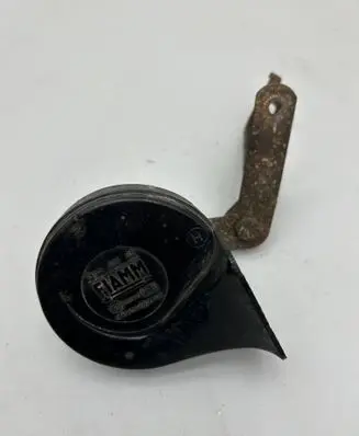 Audi A6 S6 C4 4A Horn signal e335717
