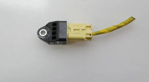 Subaru Outback Airbag deployment crash/impact sensor 98237AG000