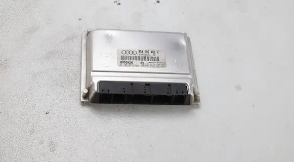 Audi A4 S4 B5 8D Engine control unit/module 8D0907401H 0281001834 28RTE237