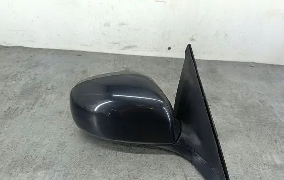 Suzuki Swift I Front door electric wing mirror
