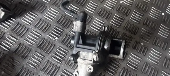 Nissan Qashqai EGR valve 8200282949