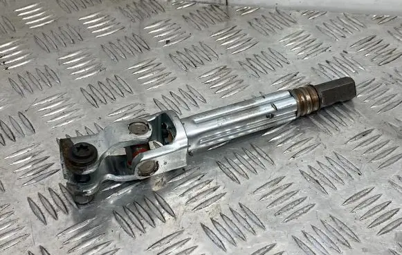 Volkswagen Transporter - Caravelle T5 Steering column universal joint 07082940