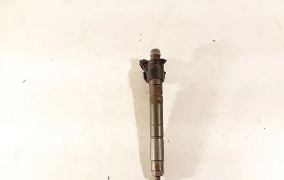 Volvo XC60 Fuel injector 31272690