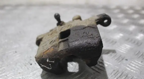 Subaru Impreza II Rear brake caliper