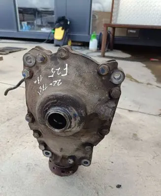 BMW X3 F25 Front differential 8618381 1013110104390 011E29793