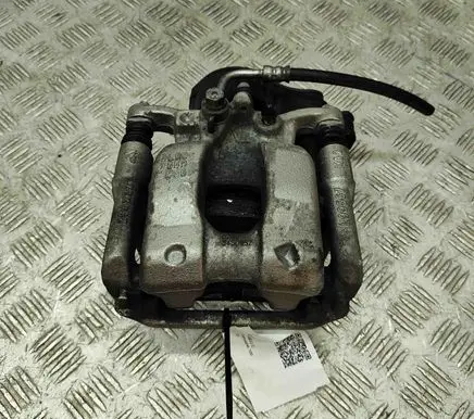 Opel Vivaro Rear brake caliper 1673597980
