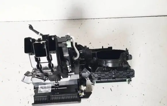 Audi A3 8Y Interior heater climate box assembly 5QE816005J T986581
