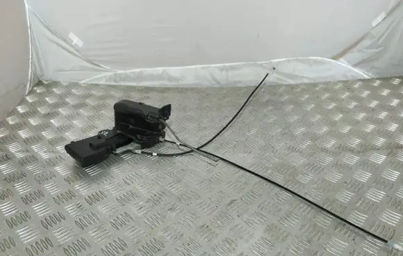 Mazda 6 Front door lock B13SPL