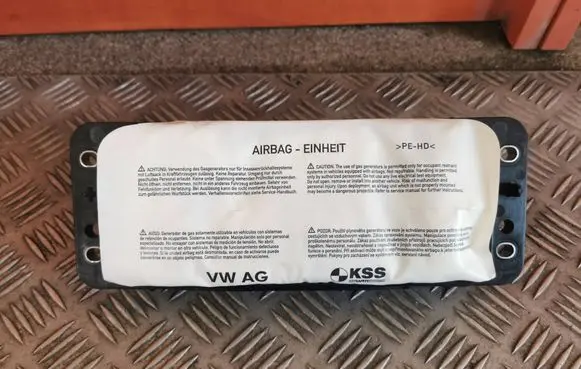 Skoda Fabia Mk3 (NJ) Airbag set 6V0880204