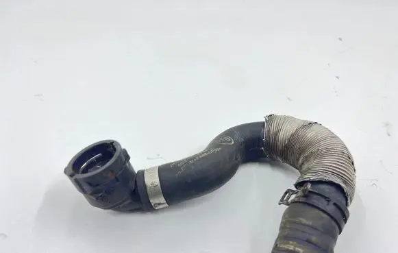 Volkswagen PASSAT B8 Engine coolant pipe/hose 5Q0122073AL