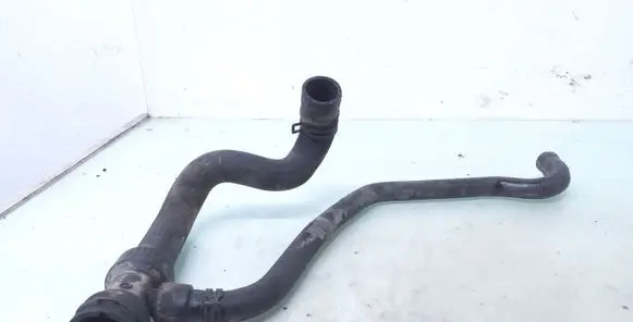 Audi A4 S4 B5 8D Engine coolant pipe/hose 8D0121055F