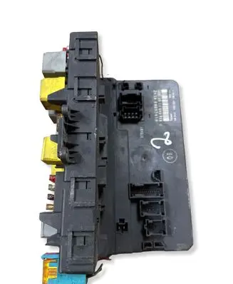 Mercedes-Benz Vito Viano W639 SAM control unit 6395450301 356165 ZGS004