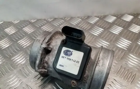 Audi A4 S4 B6 8E 8H Mass air flow meter 8ET00914222