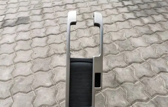 Volvo V50 Other center console (tunnel) element 30755392