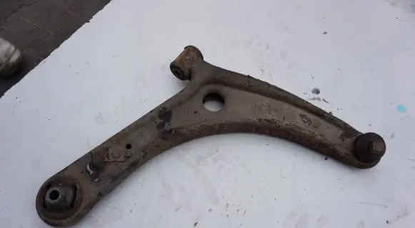 Mercedes-Benz C AMG W205 Front lower control arm/wishbone