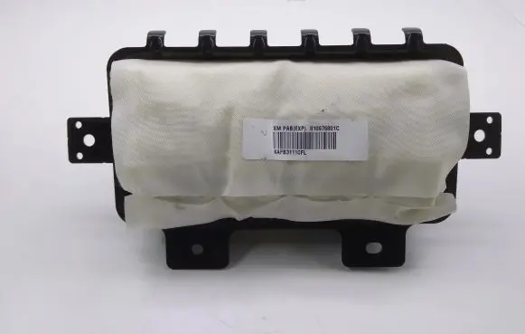 KIA Sorento Passenger airbag 845302P100