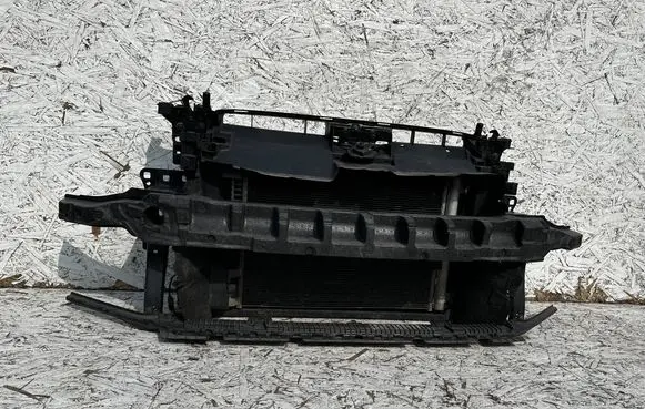 Volkswagen Arteon Radiator support slam panel