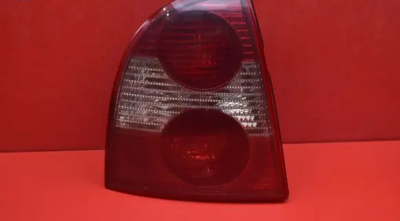 Volkswagen PASSAT B5.5 Rear/tail lights 28409014