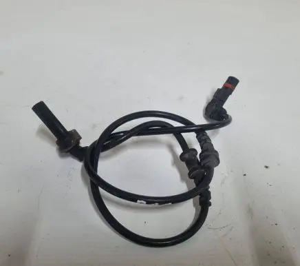 Mercedes-Benz E W212 ABS brake wheel speed sensor A2125400217