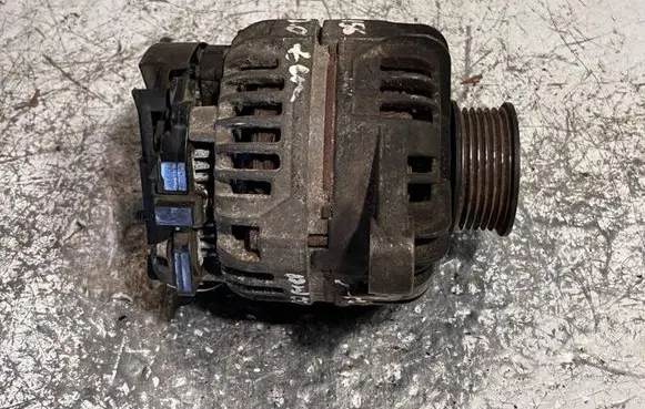 Alfa Romeo 156 Generator/alternator 0124415015 14W55105A