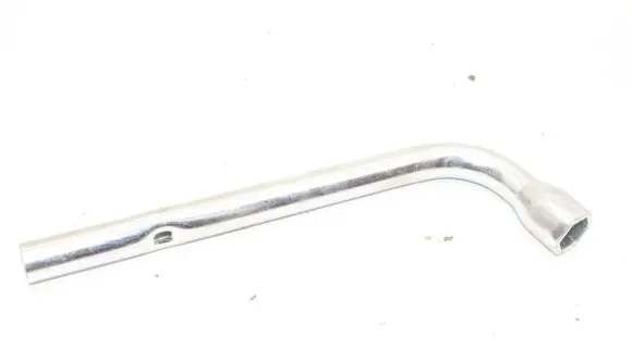 Suzuki Ignis Wheel nut wrench 