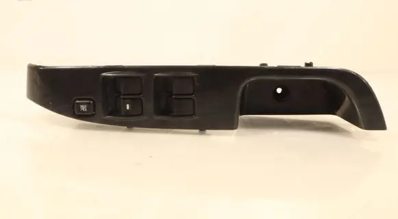 Mitsubishi Outlander Electric window control switch MR502231