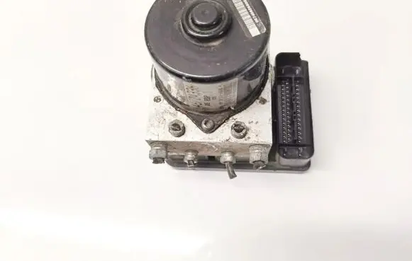 Mitsubishi Outlander ABS Pump 4670A336 06.2102-0816.4
