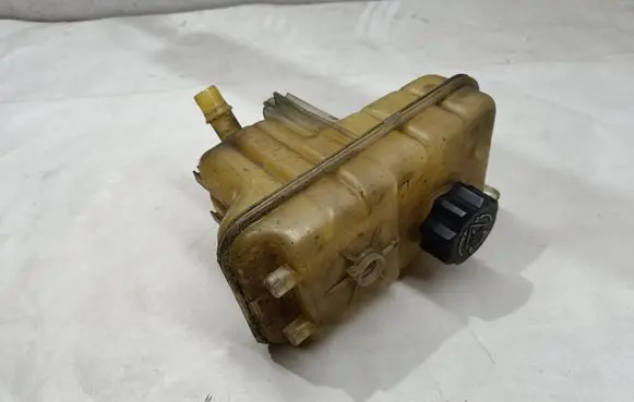 Citroen C6 Coolant expansion tank/reservoir 917A2