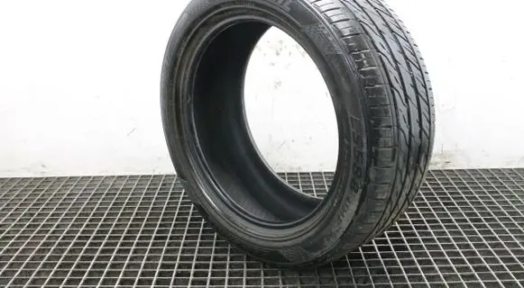 BMW X1 E84 R12 summer tire 22550R17 LANDSAIL