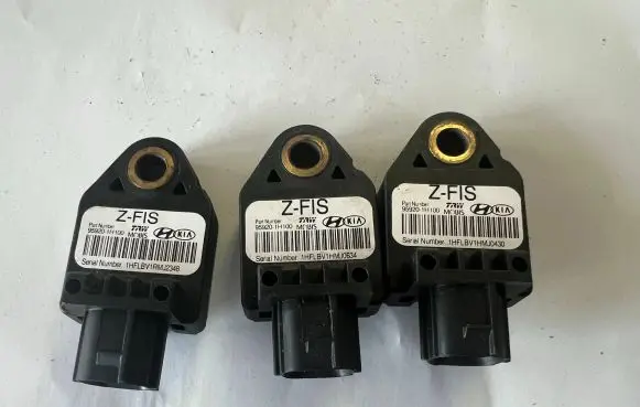 Hyundai i30 Airbag deployment crash/impact sensor 95920-1H100