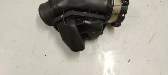 Volvo XC60 Air intake hose/pipe 31684254