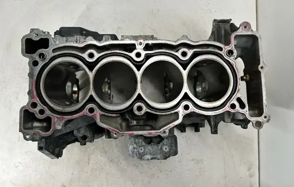 Chevrolet Silverado Engine block 12705125 12704263 26270