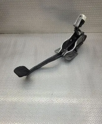 Dacia Spring Brake pedal 465010412R