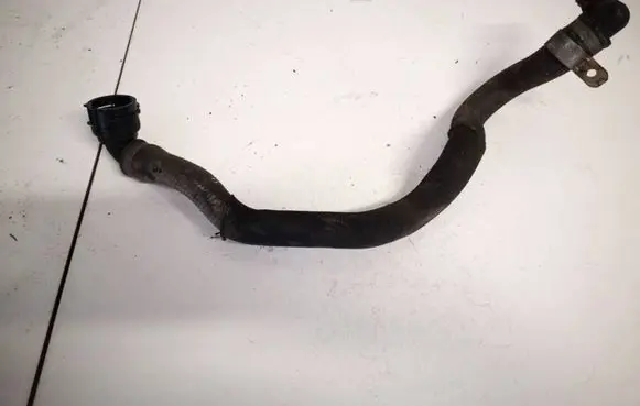 BMW 1 E81 E87 Engine coolant pipe/hose 1437865