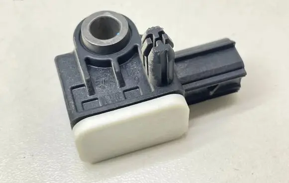 Volvo XC60 Airbag deployment crash/impact sensor 31334336 C83HA 1501074
